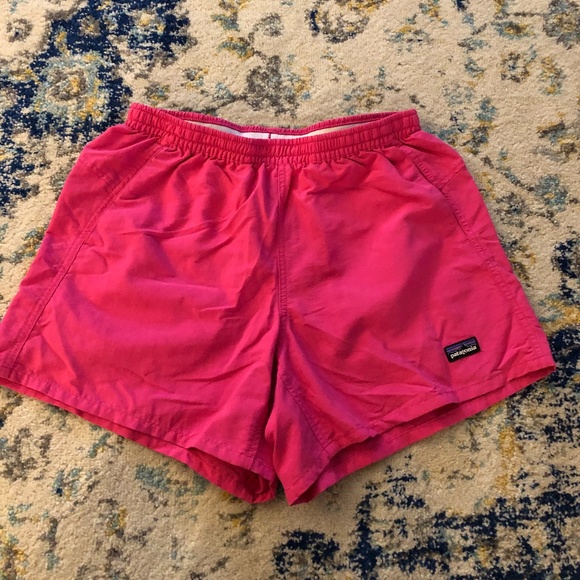 Patagonia Pants - Patagonia barely baggies